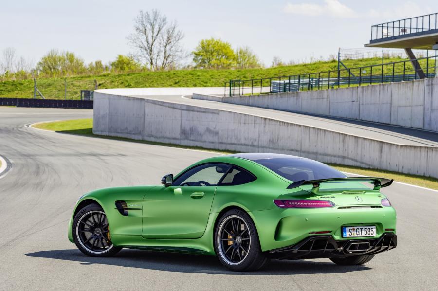  Mercedes-AMG GT R 2016 года  (фото 75 из 92)